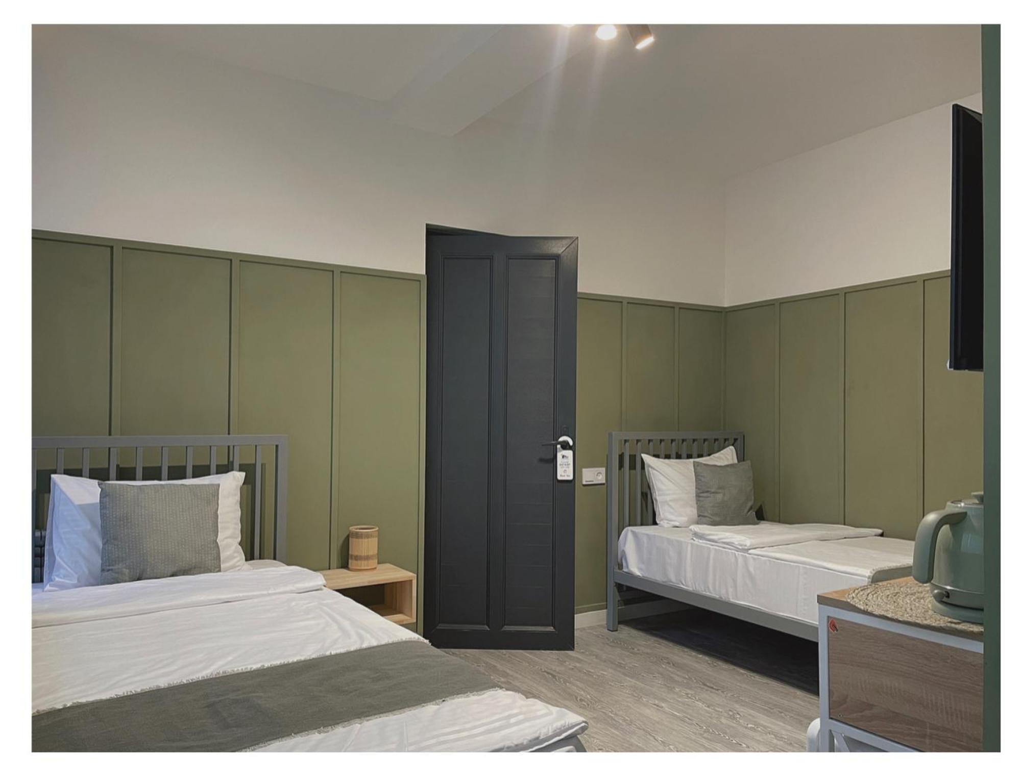 Avalon Hotel Armenia Γιερεβάν Εξωτερικό φωτογραφία